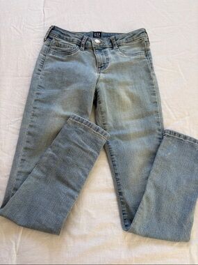 EUC GAP Stretch Super Skinny Size 8